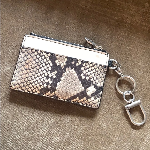 Tory Burch monogram J key pouch - Picture 2 of 4